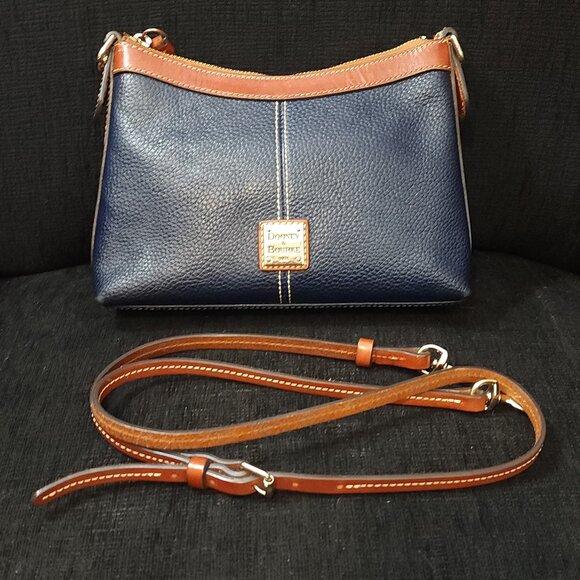 Dooney & Bourke Pebble Grain Navy Leather Crossbody Pouch Bag - Picture 1 of 11